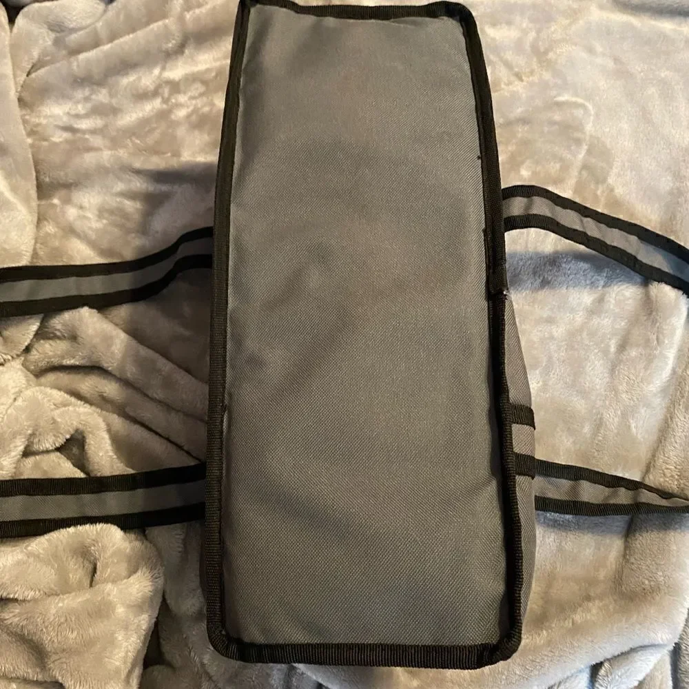Small Zip Mesh Dog Carrier